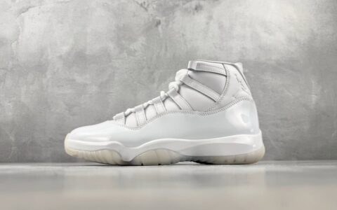 乔丹Air Jordan Comme Ces Garçons × 11 High CDG x AJ11 银黑纯原版本 货号：IV7639-100