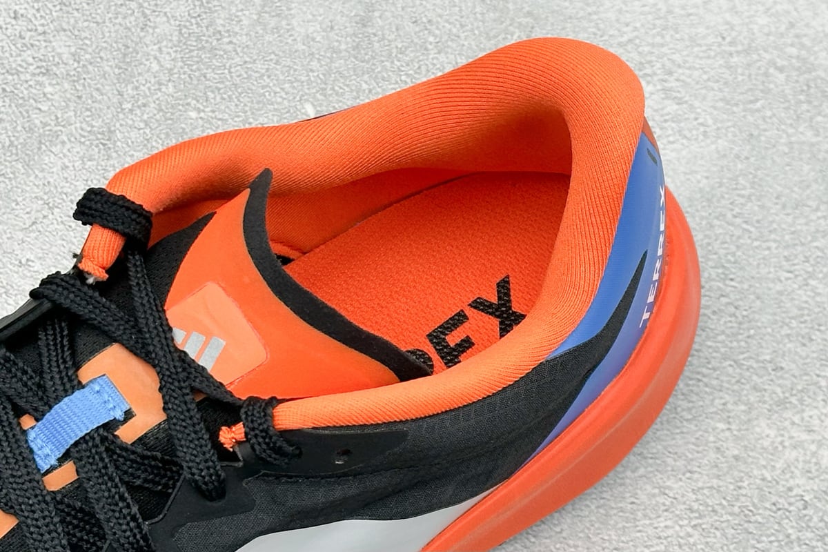 阿迪达斯 Adidas Terrex Agravic 4 阿迪达斯 系带缓震轻质 舒适百搭 低帮马拉松运动跑步鞋-实拍图8