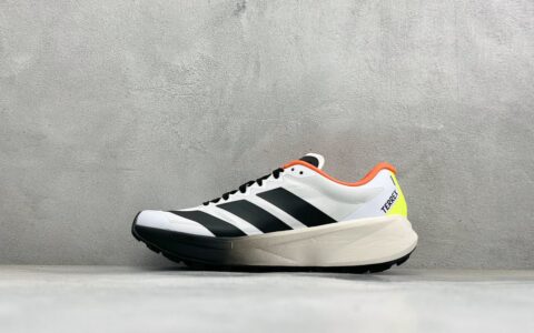 阿迪达斯Adidas Terrex Agravic 4 阿迪达斯白银红系带缓震轻质舒适百搭低帮马拉松运动跑步鞋纯原版本 货号：KJ8872