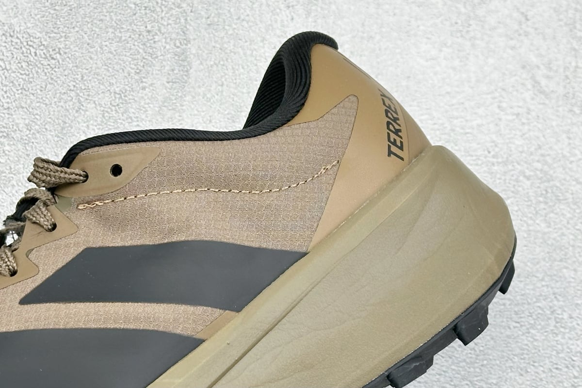 阿迪达斯 Adidas Terrex Agravic 4 阿迪达斯 系带缓震轻质 舒适百搭 低帮马拉松运动跑步鞋-实拍图9
