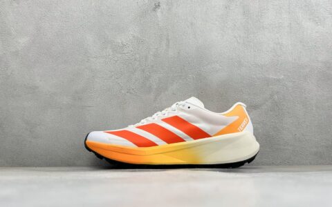 阿迪达斯Adidas Terrex Agravic 4 阿迪达斯白银红系带缓震轻质舒适百搭低帮马拉松运动跑步鞋纯原版本 货号：KK1138