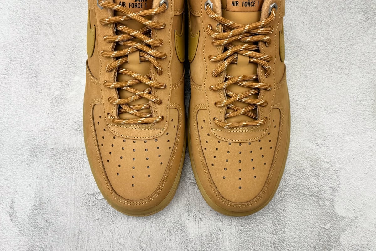 耐克 Nike Air Force 1 07 LV8 Workboot 小麦色 棕橙 鞋标实拍图