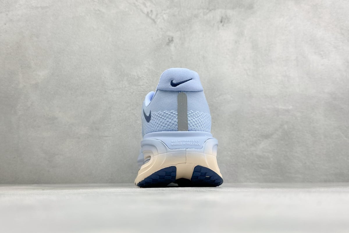耐克 Nike Air Zoom Pegasus Premium 蓝 鞋底实拍图
