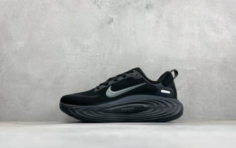 耐克Nike Vomero 19 舒适减震防滑低帮跑步鞋全掌ReactX泡绵黑白纯原版本 货号：IM8981-002