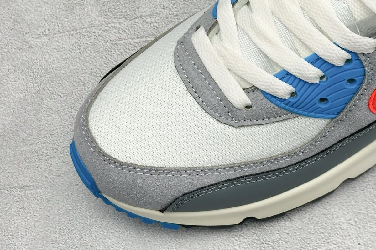 耐克 Nike Air Max 90 复古气垫跑鞋 白蓝红 鞋标实拍图
