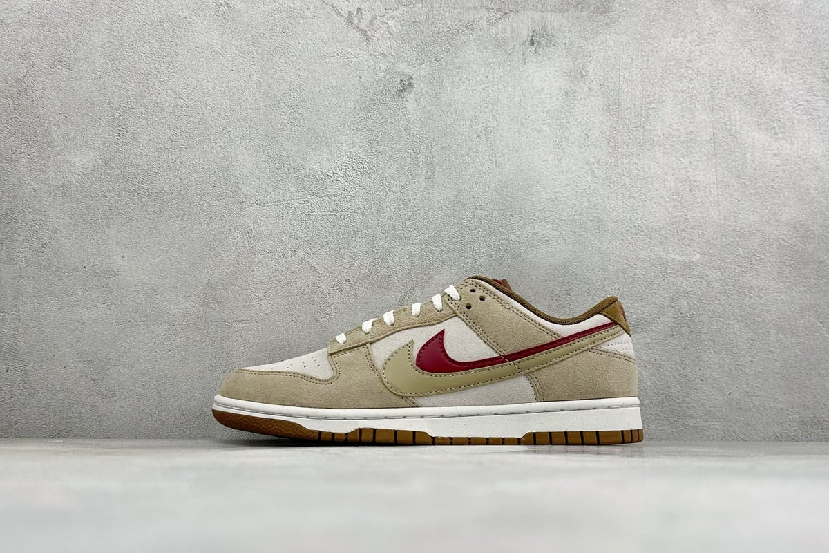 耐克 Nike Dunk Low 85双勾系列 SB低帮运动休闲板鞋 米棕 正面实拍图