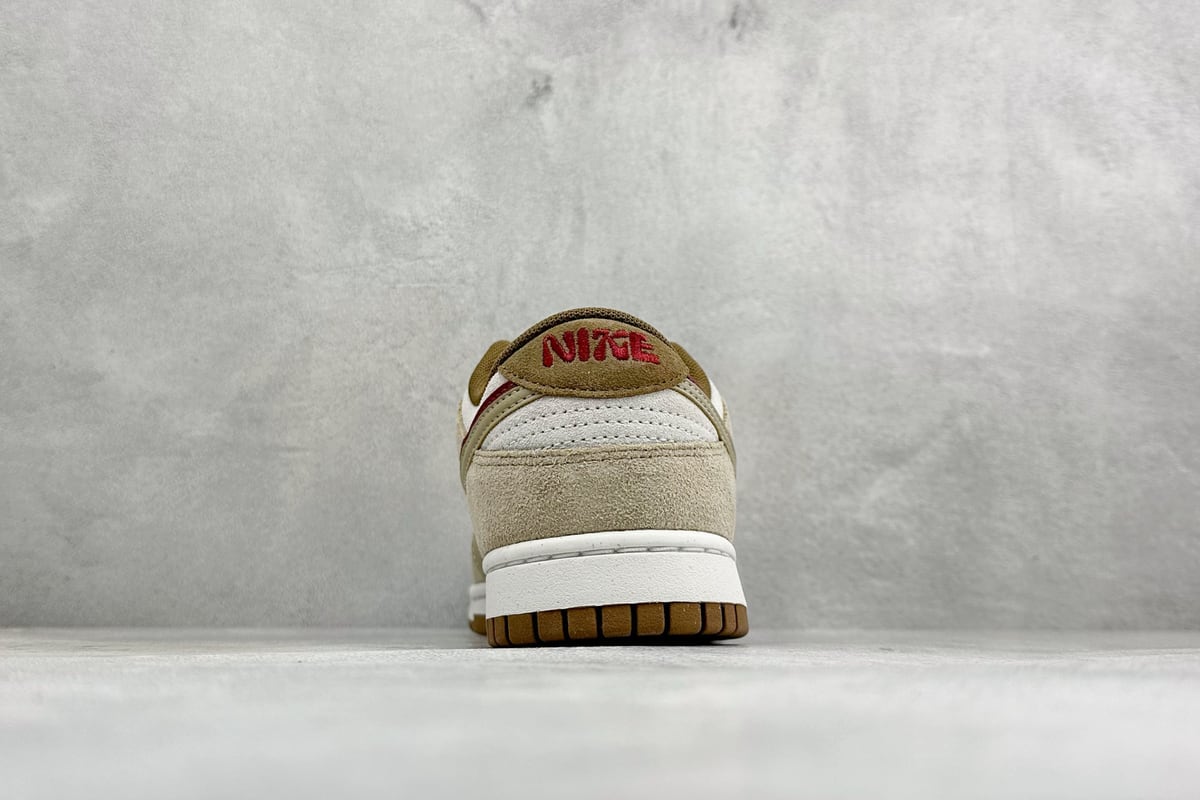 耐克 Nike Dunk Low 85双勾系列 SB低帮运动休闲板鞋 米棕 鞋底实拍图