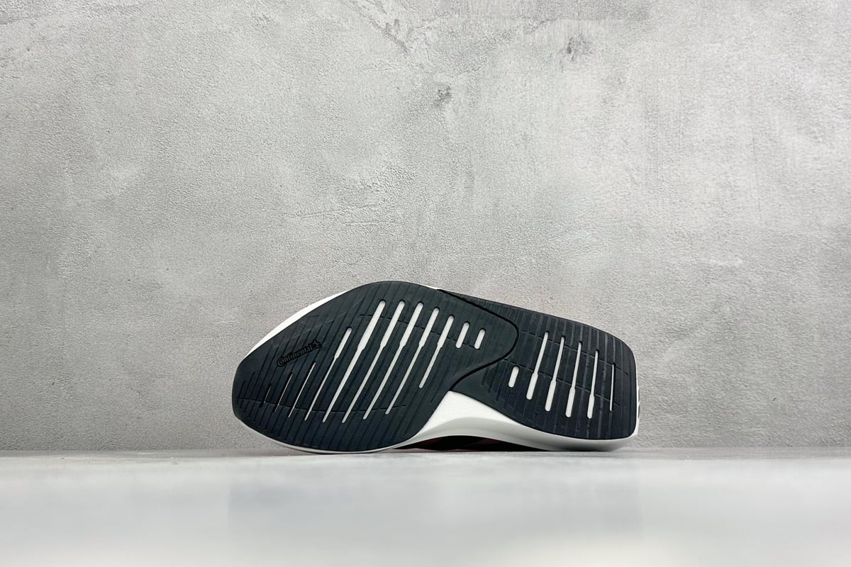 阿迪达斯 Adidas ADIZERO EVO SL 2 阿迪超轻透气缓震跑鞋 粉红 鞋头实拍图